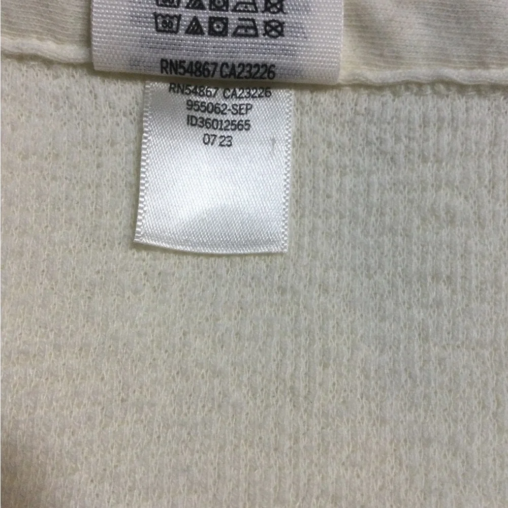 PINK by VICTORIA’S SECRET REVERSE FLEECE SHACKET CREAM/OFF WHITE  LARGE - Picture 7 of 7